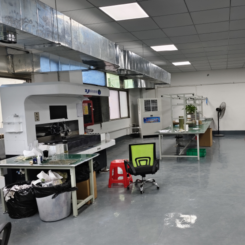 線(xiàn)路板加工車(chē)間